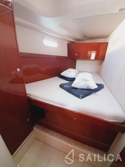 Hanse 505 - Yacht Charter Sailica
