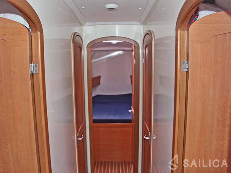 Harmony 52 - Yacht Charter Sailica