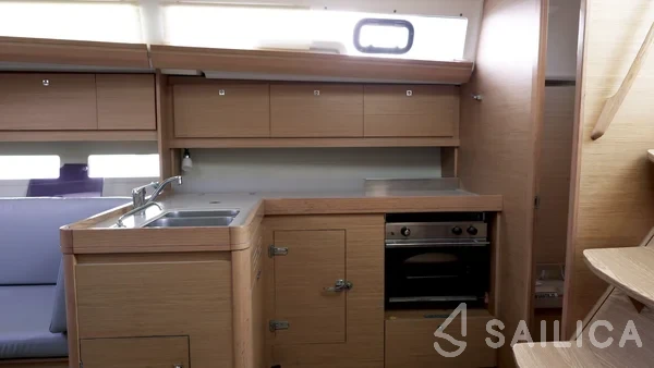 Dufour 412 GL - Yacht Charter Sailica