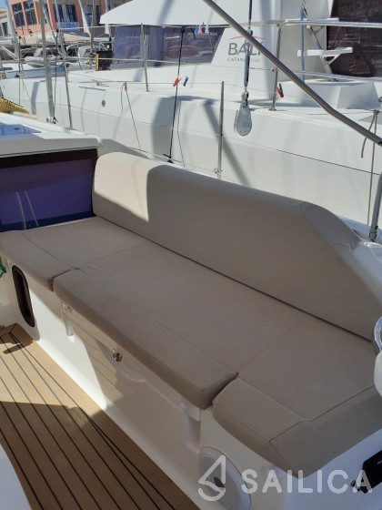 Dufour 430 Grand Large - Yacht Charter Sailica