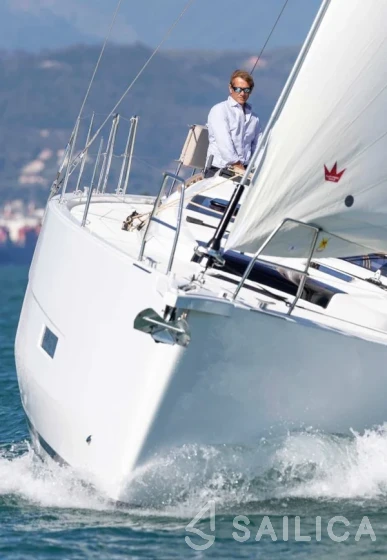 Dufour 430 Grand Large - Yacht Charter Sailica