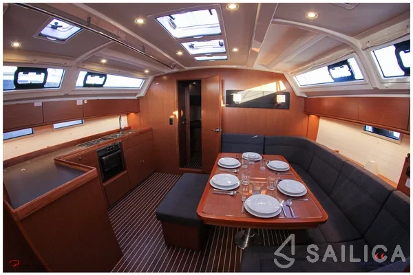 Bavaria 46 Cruiser - Yacht Charter Sailica