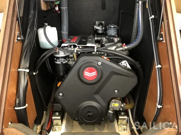 Oceanis 51.1 - Yacht Charter Sailica