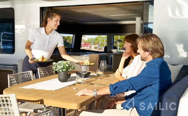 Lagoon Sixty 5 - Yacht Charter Sailica
