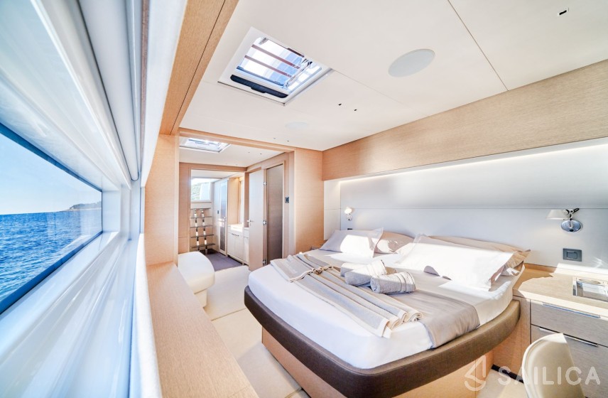 Lagoon Sixty 5 - Yacht Charter Sailica