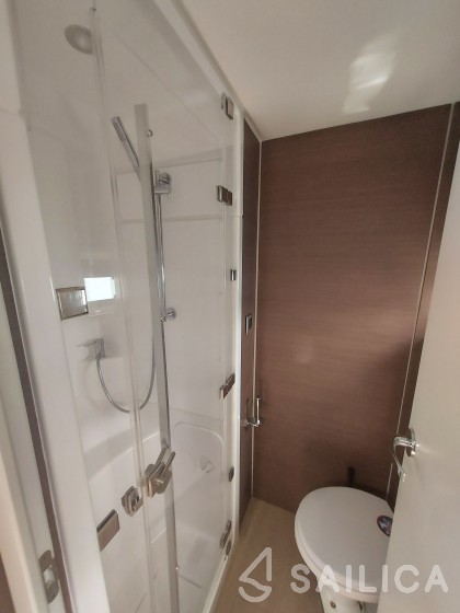 Bali 5.4. - Yacht Charter Sailica