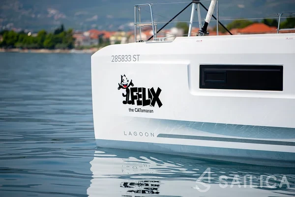 Lagoon 46  - Yacht Charter Sailica