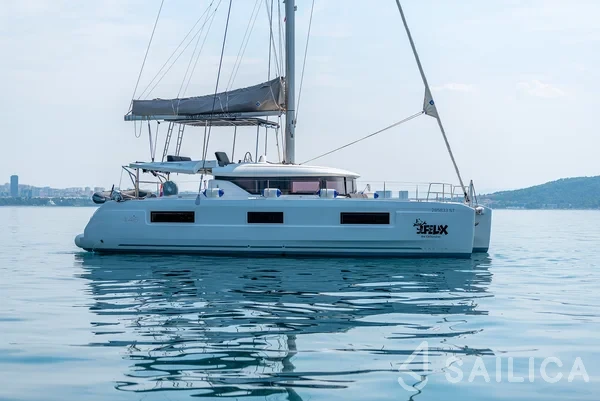 Lagoon 46  - Yacht Charter Sailica