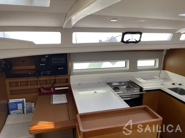 Sun Odyssey 440 - Yacht Charter Sailica