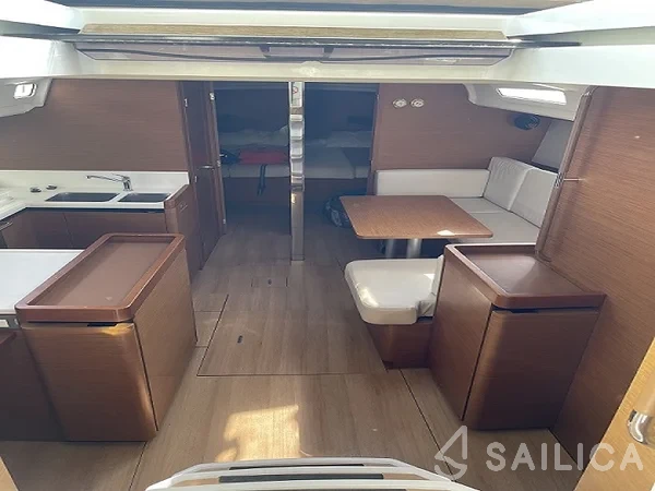 Sun Odyssey 440 - Yacht Charter Sailica