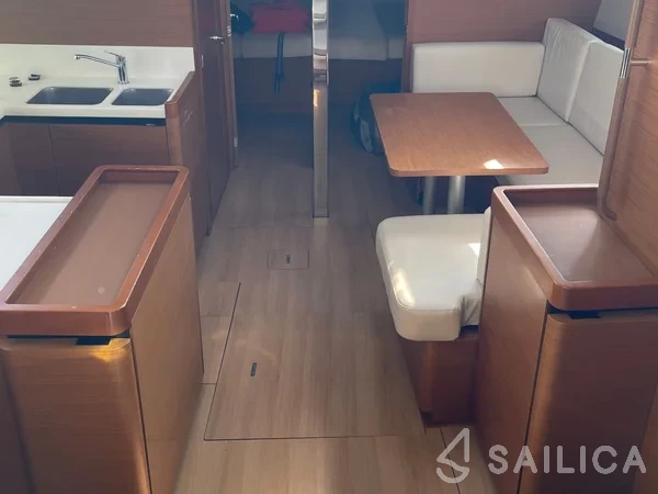 Sun Odyssey 440 - Yacht Charter Sailica