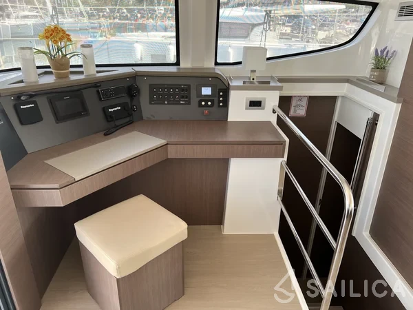 Bali 4.6 - Yacht Charter Sailica