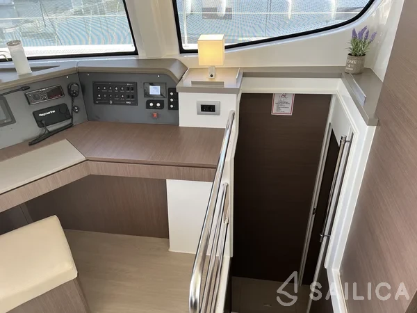 Bali 4.6 - Yacht Charter Sailica