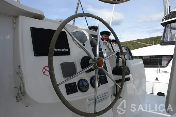 Lipari 41 - Yacht Charter Sailica