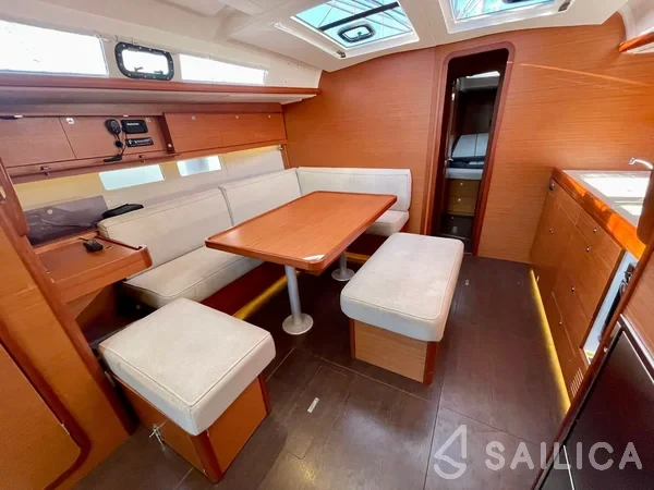 Dufour 460 GL - Yacht Charter Sailica