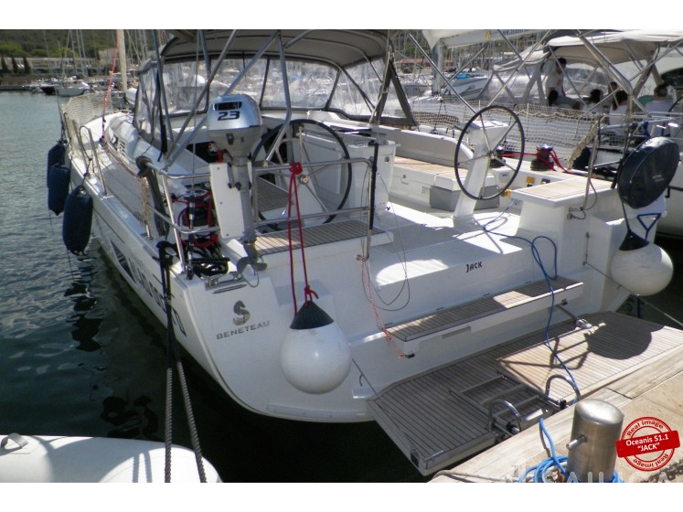 Oceanis 51.1 - Yacht Charter Sailica