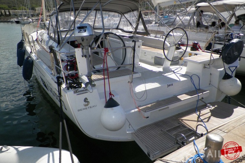 Oceanis 51.1 - Yacht Charter Sailica