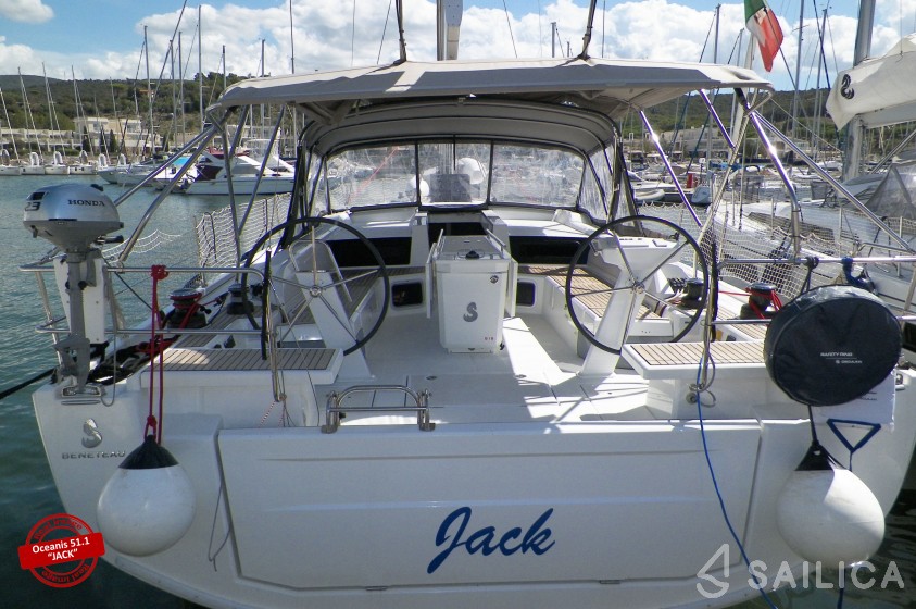 Oceanis 51.1 - Yacht Charter Sailica