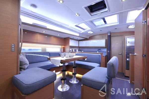 Dufour 530 - Yacht Charter Sailica