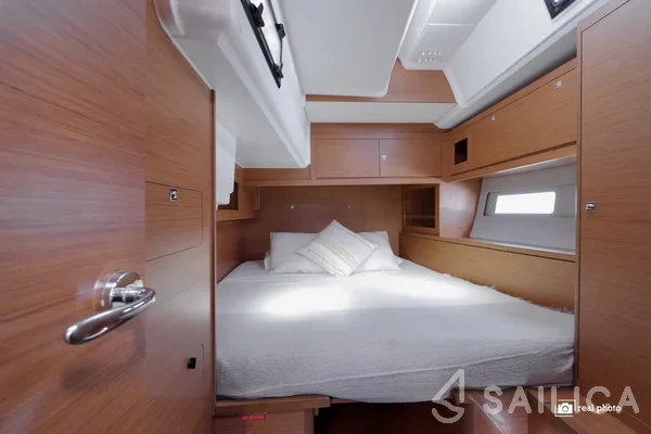 Dufour 530 - Yacht Charter Sailica