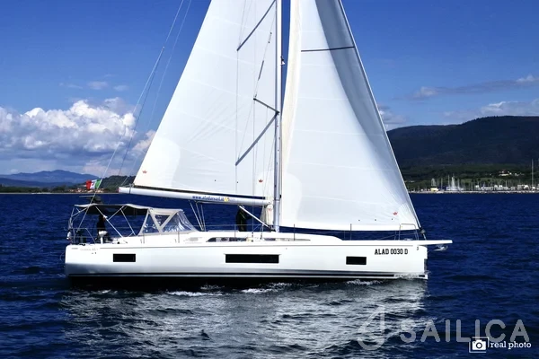 Oceanis 46.1 - Yacht Charter Sailica
