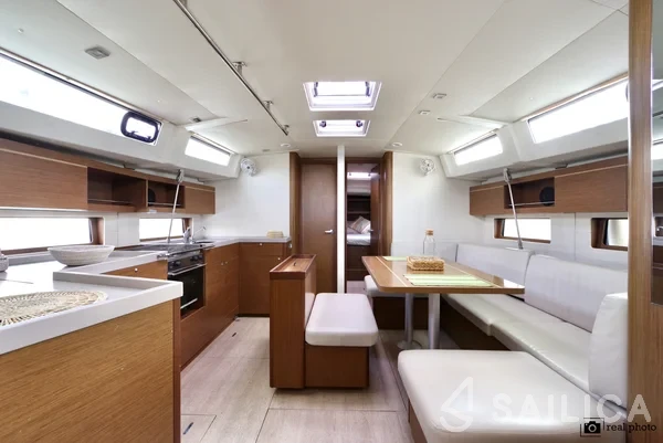 Oceanis 46.1 - Yacht Charter Sailica