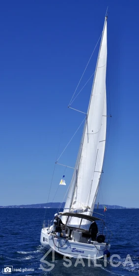 Oceanis 46.1 - Yacht Charter Sailica