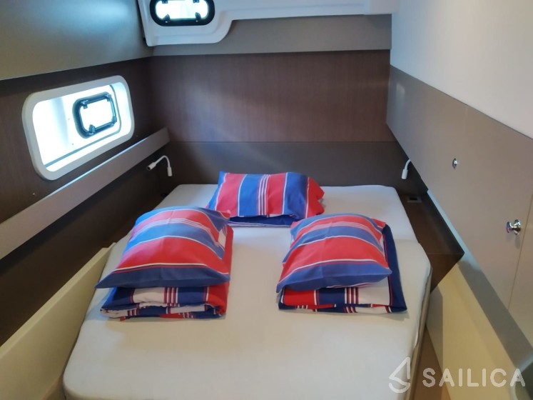 Bali Catspace - Yacht Charter Sailica