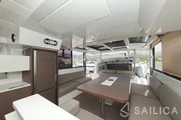 Bali Catspace - Yacht Charter Sailica