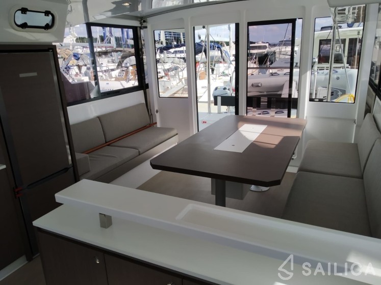 Bali Catspace - Yacht Charter Sailica