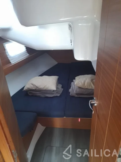 Elan 45 Impression - Yacht Charter Sailica
