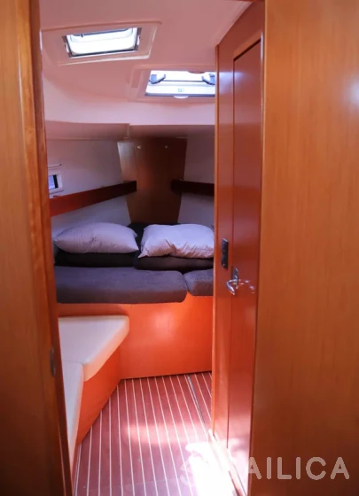 Bavaria 40 Cruiser - Yacht Charter Sailica