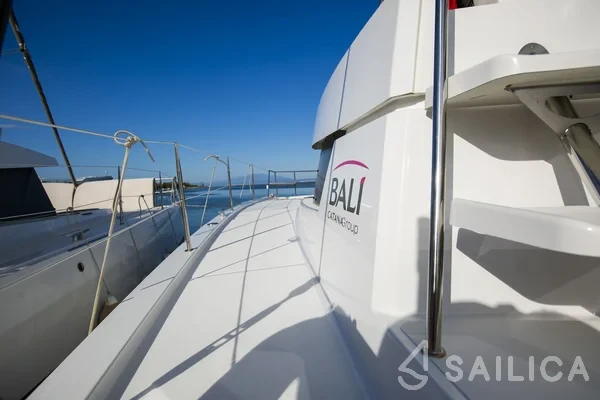 Bali 4.3 - Yacht Charter Sailica