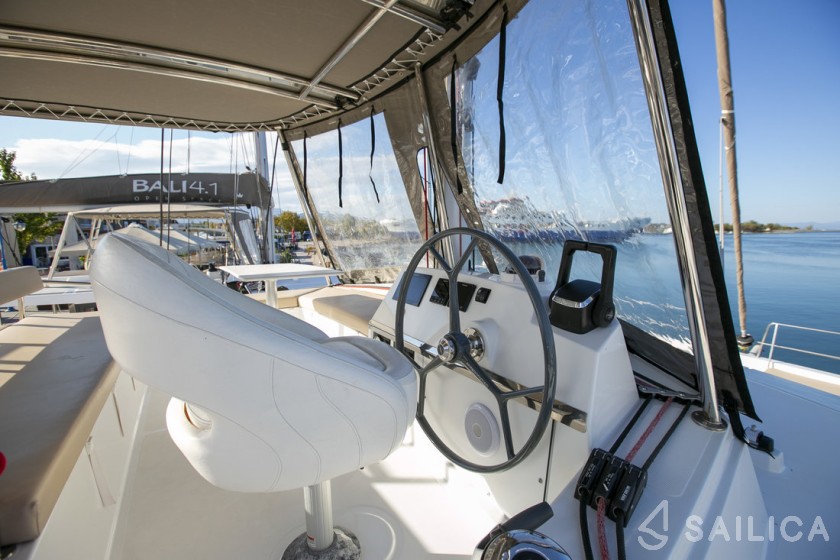 Bali 4.3 - Yacht Charter Sailica