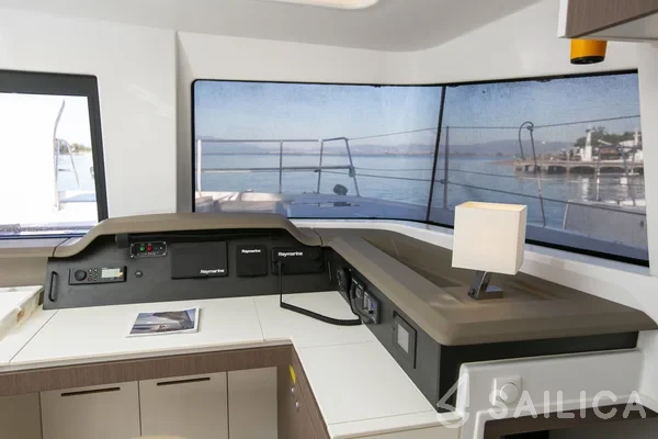 Bali 4.3 - Yacht Charter Sailica