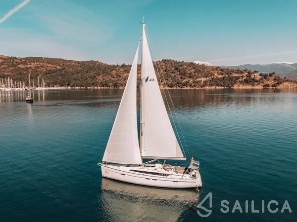 Bavaria 46 Cruiser - Yacht Charter Sailica