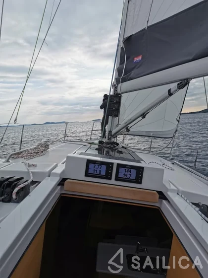 Elan E5 - Yacht Charter Sailica