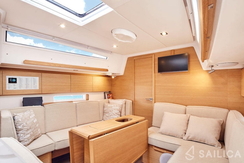Elan E5 - Yacht Charter Sailica