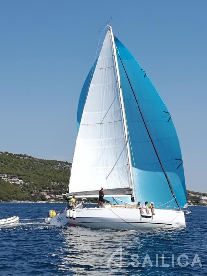 Elan E5 - Yacht Charter Sailica