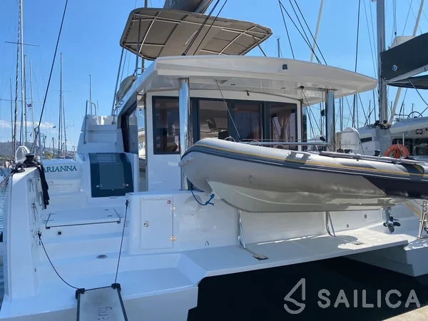 Bali 4.8  - Yacht Charter Sailica
