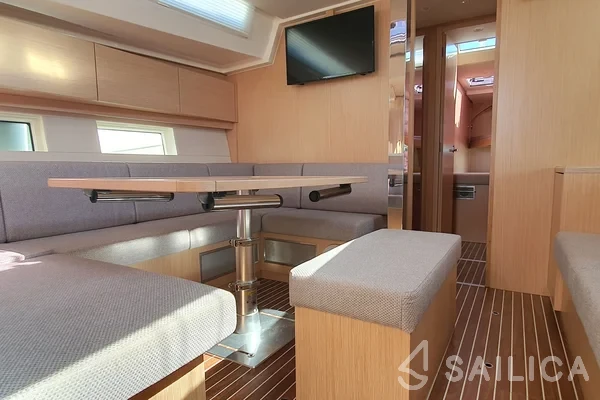 Bavaria C45 - Yacht Charter Sailica