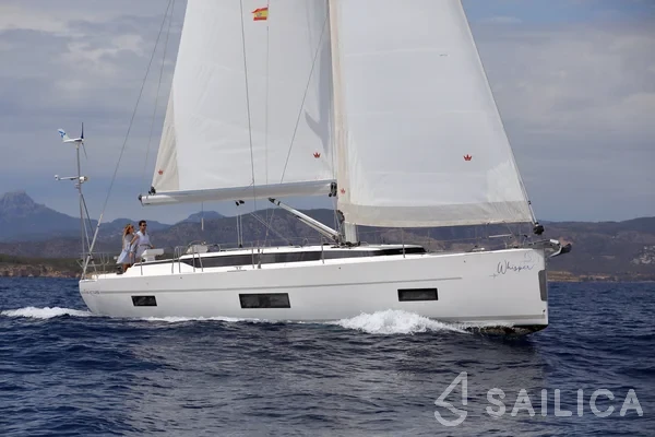 Bavaria C45 - Yacht Charter Sailica