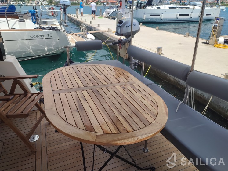 Seamaster 45 - Yacht Charter Sailica