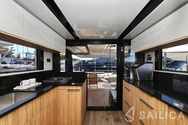 Seamaster 45 - Yacht Charter Sailica