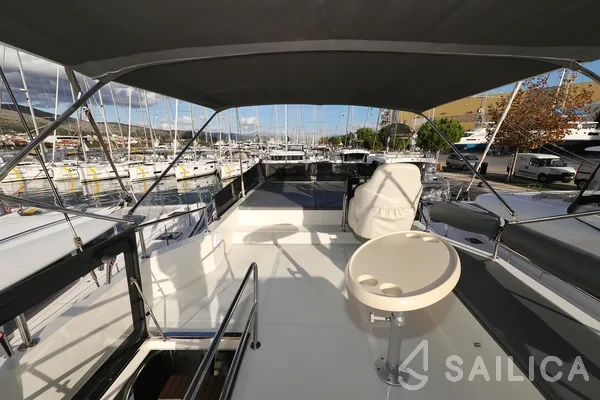 Seamaster 45 - Yacht Charter Sailica