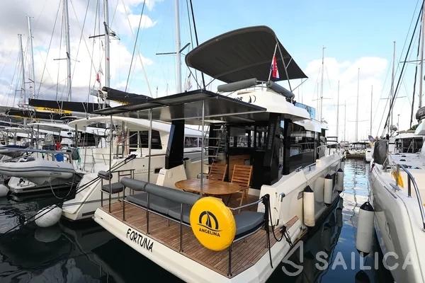 Seamaster 45 - Yacht Charter Sailica