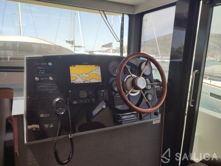 Seamaster 45 - Yacht Charter Sailica