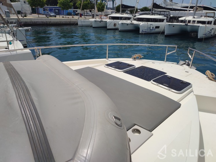 Seamaster 45 - Yacht Charter Sailica