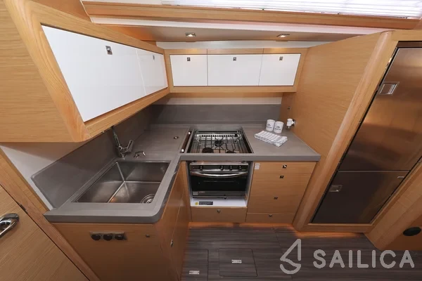 Dufour 470 - Yacht Charter Sailica