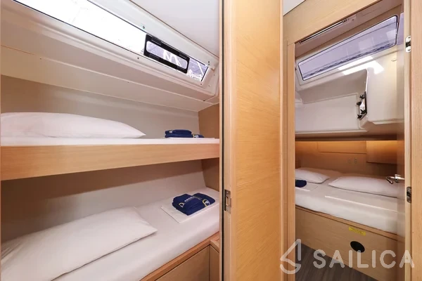 Dufour 470 - Yacht Charter Sailica